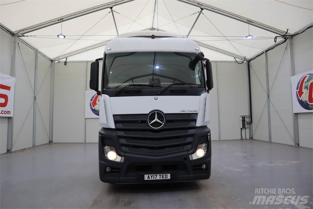 Mercedes-Benz ACTROS 2545 牵引车