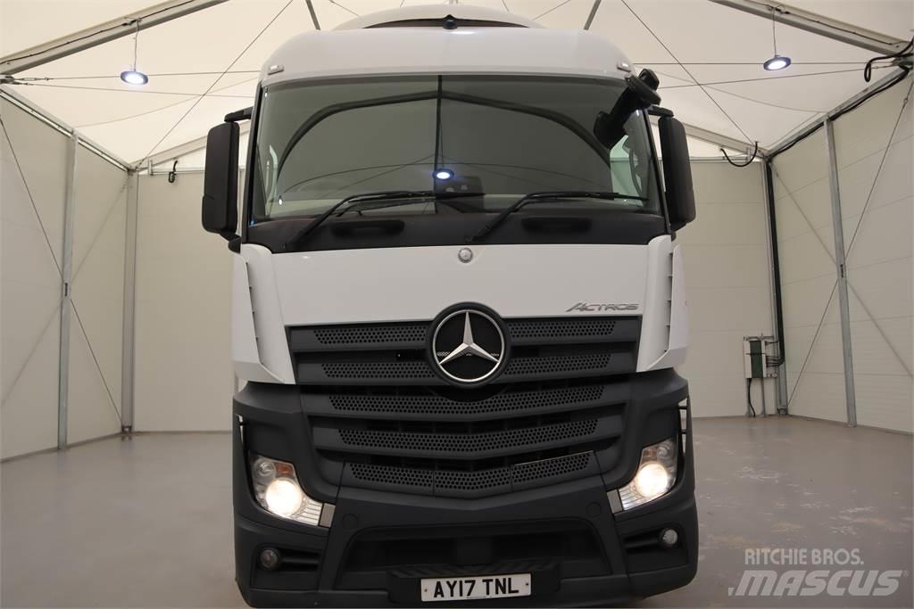Mercedes-Benz ACTROS 2545 牵引车