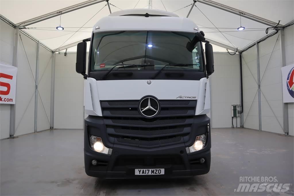 Mercedes-Benz ACTROS 2545 牵引车
