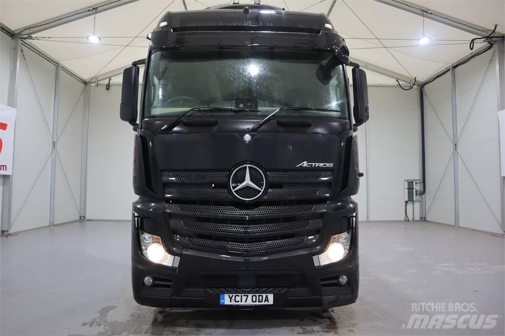 Mercedes-Benz ACTROS 2545 牵引车