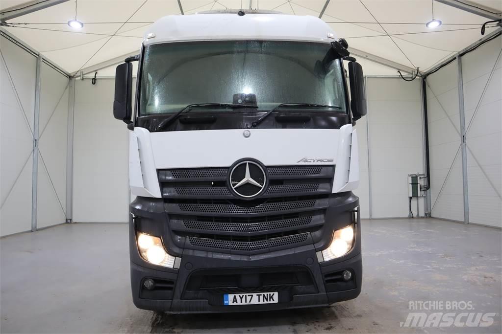 Mercedes-Benz ACTROS 2545 牵引车