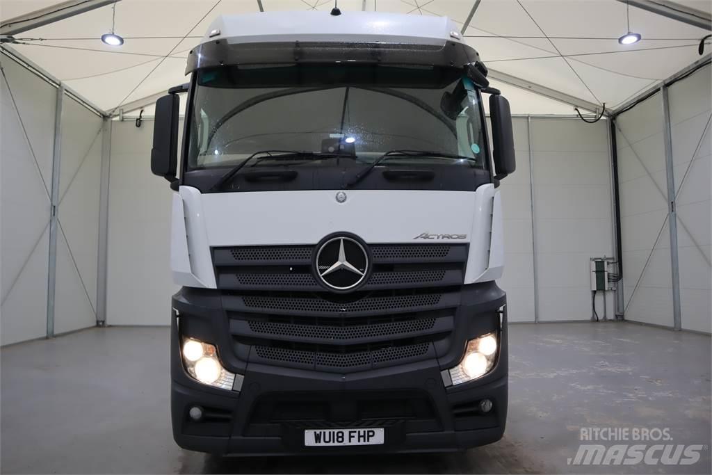 Mercedes-Benz ACTROS 2545 牵引车