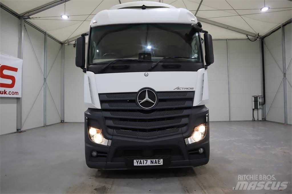 Mercedes-Benz ACTROS 2545 牵引车