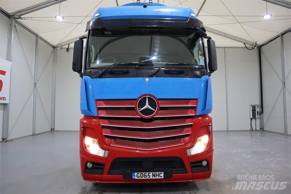 Mercedes-Benz Actros 2545 牵引车
