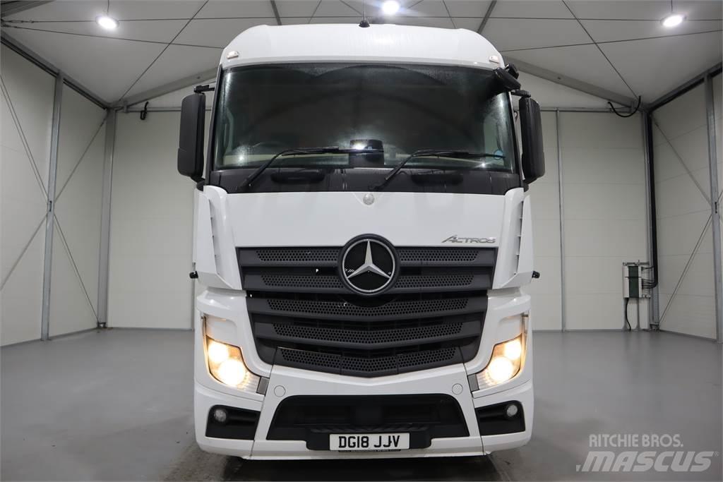 Mercedes-Benz ACTROS 2545 牵引车