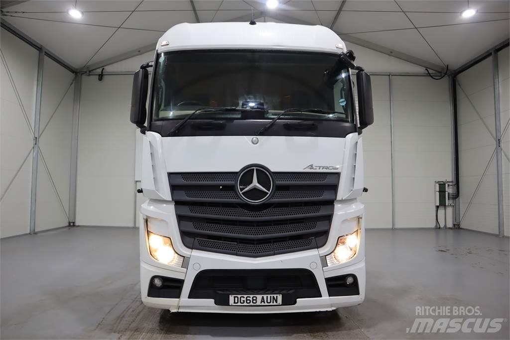 Mercedes-Benz ACTROS 2545 牵引车