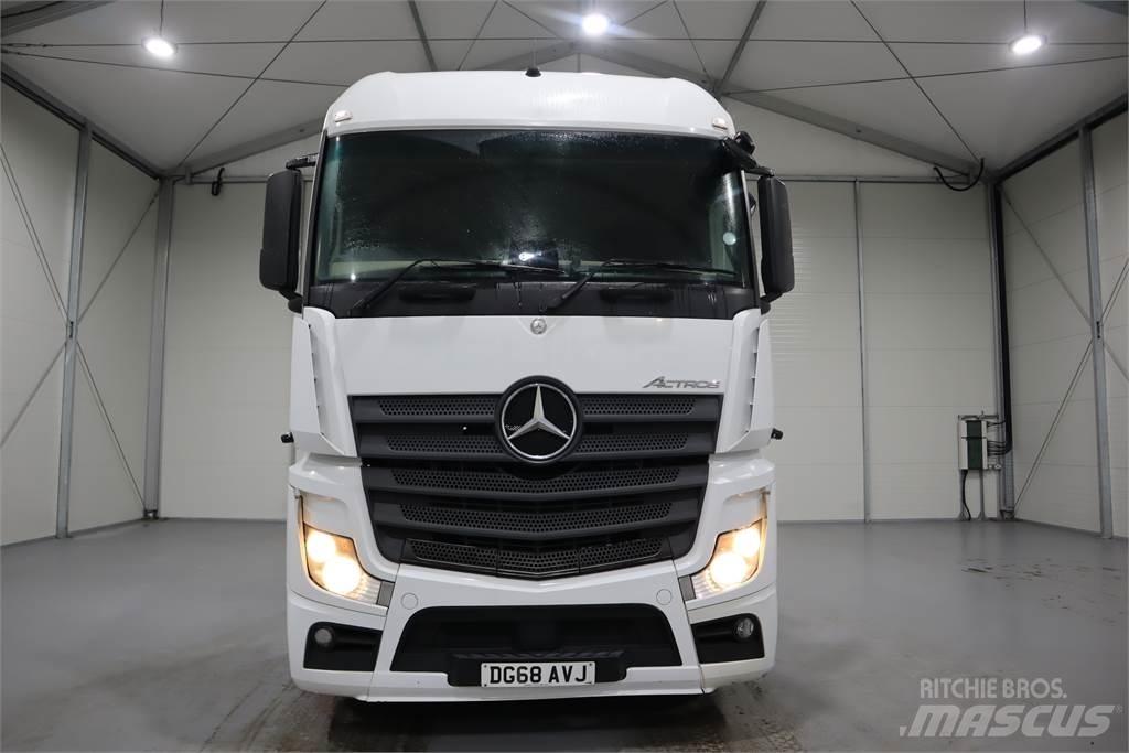 Mercedes-Benz ACTROS 2545 牵引车