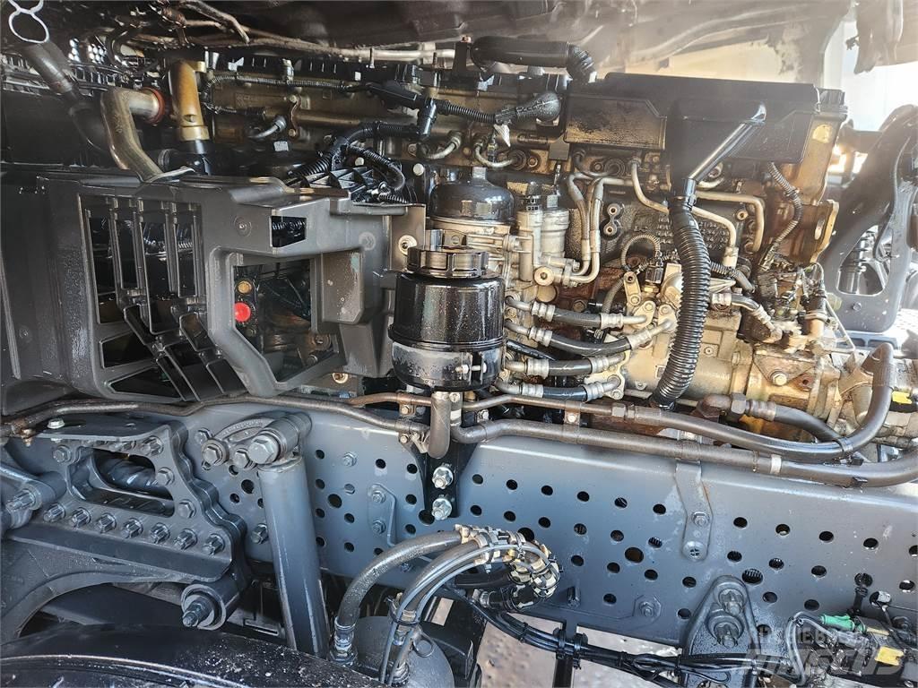Mercedes-Benz ACTROS 2545 牵引车