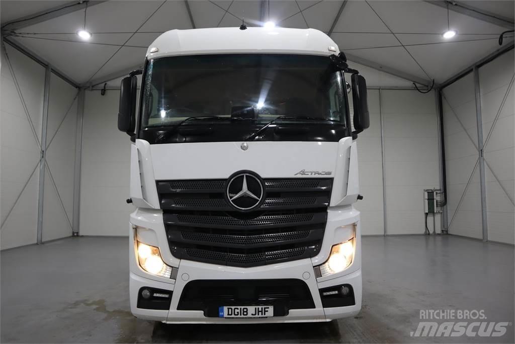 Mercedes-Benz ACTROS 2545 牵引车
