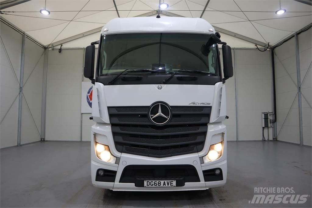 Mercedes-Benz ACTROS 2545 牵引车