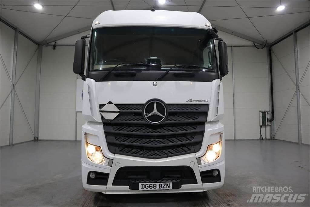 Mercedes-Benz ACTROS 2545 牵引车