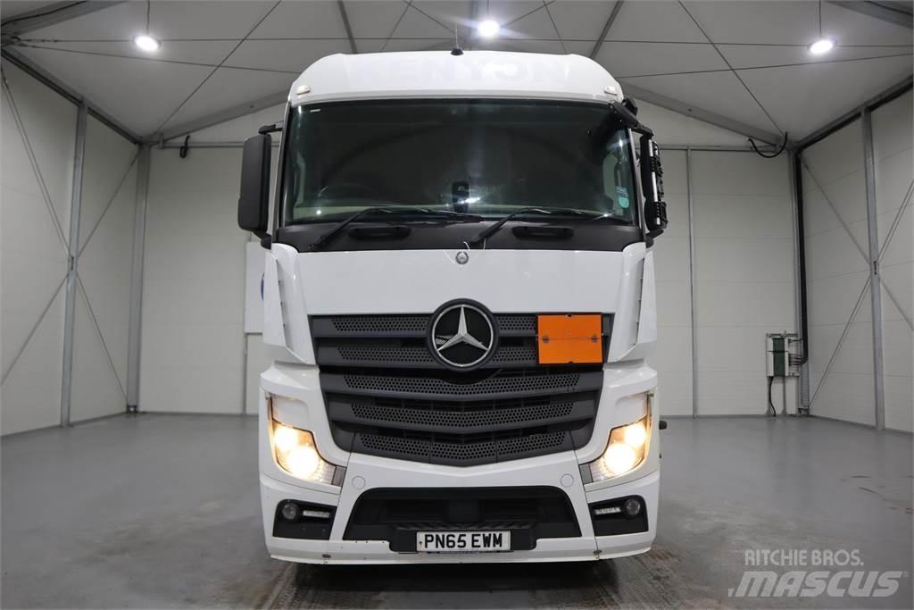 Mercedes-Benz ACTROS 2545 牵引车