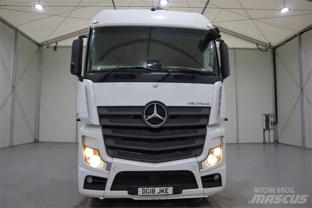 Mercedes-Benz ACTROS 2545 牵引车
