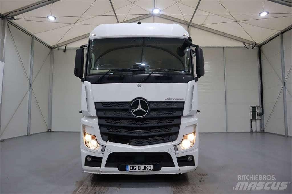 Mercedes-Benz ACTROS 2545 牵引车