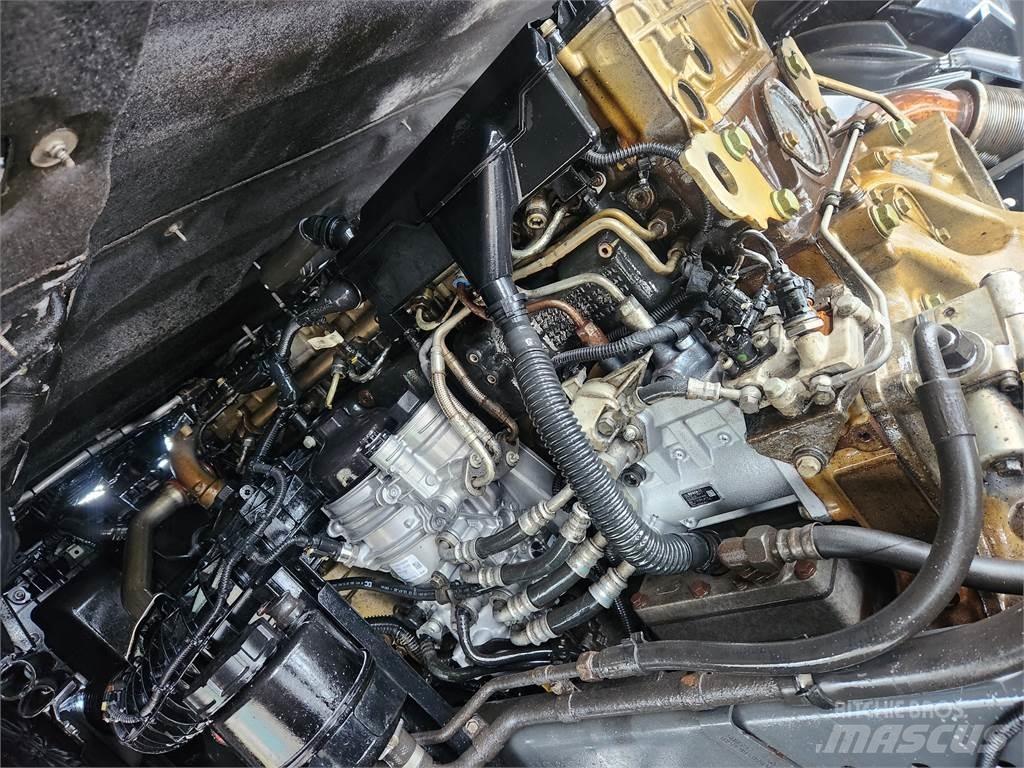 Mercedes-Benz ACTROS 2545 牵引车