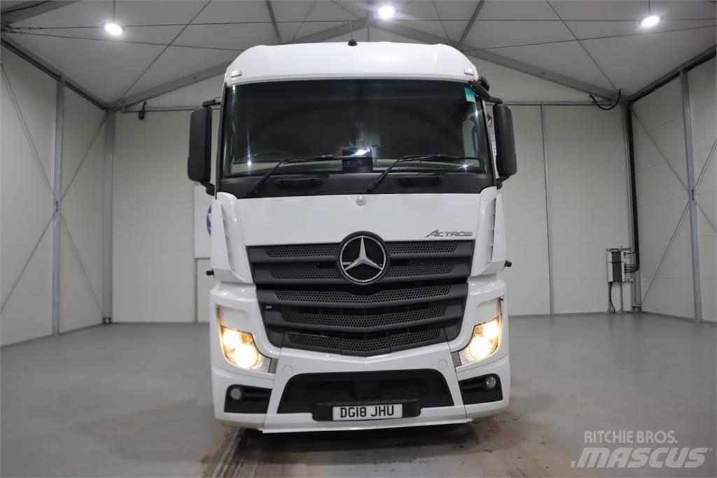 Mercedes-Benz ACTROS 2545 牵引车