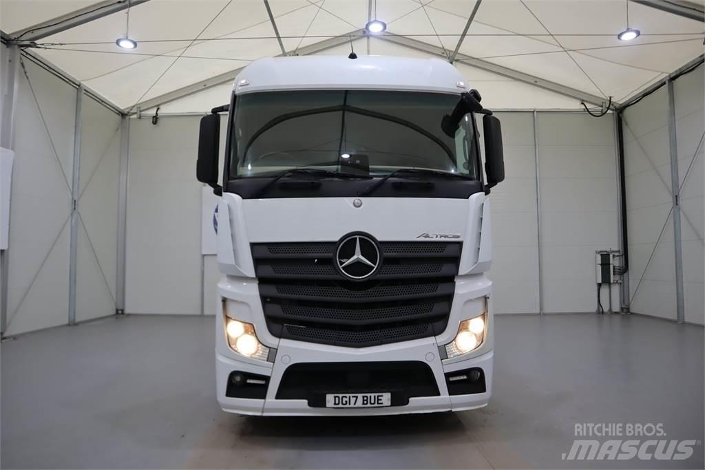 Mercedes-Benz ACTROS 2545 牵引车