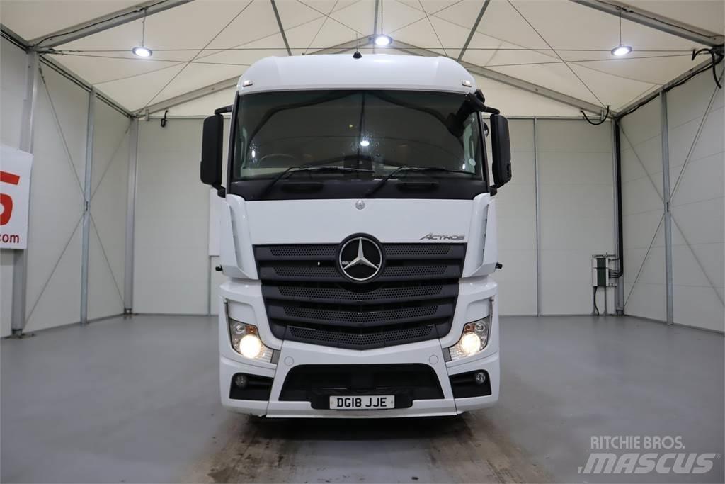 Mercedes-Benz ACTROS 2545 牵引车