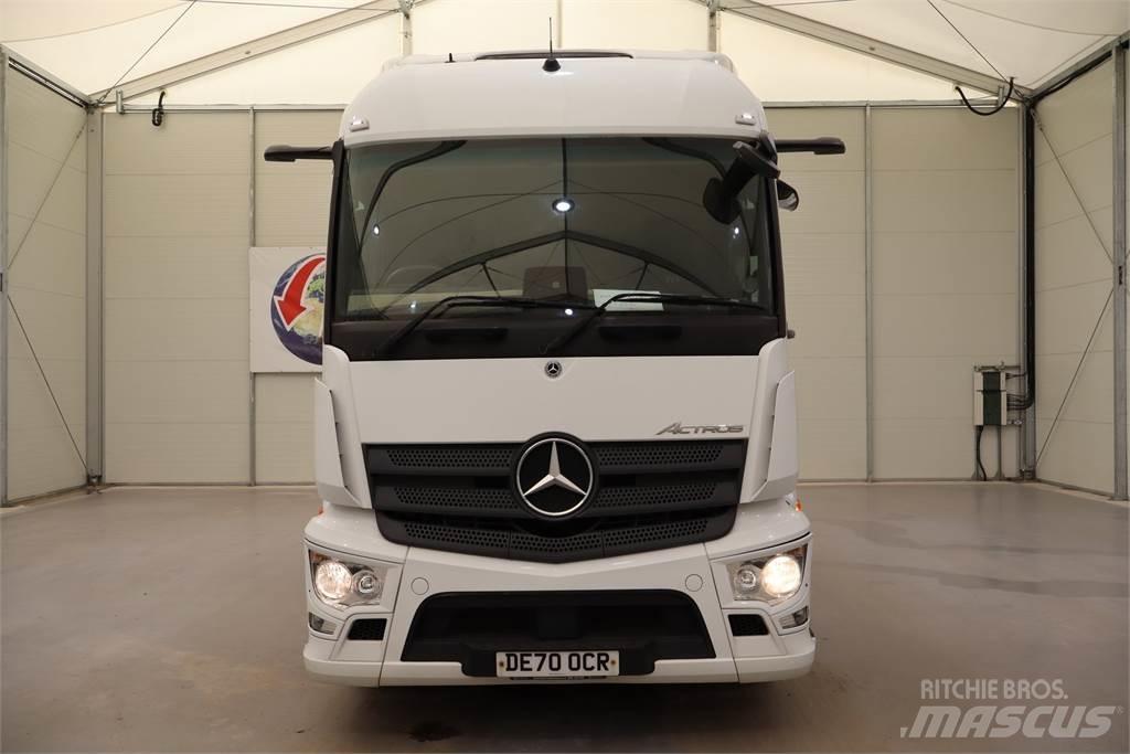 Mercedes-Benz Actros 2546 牵引车