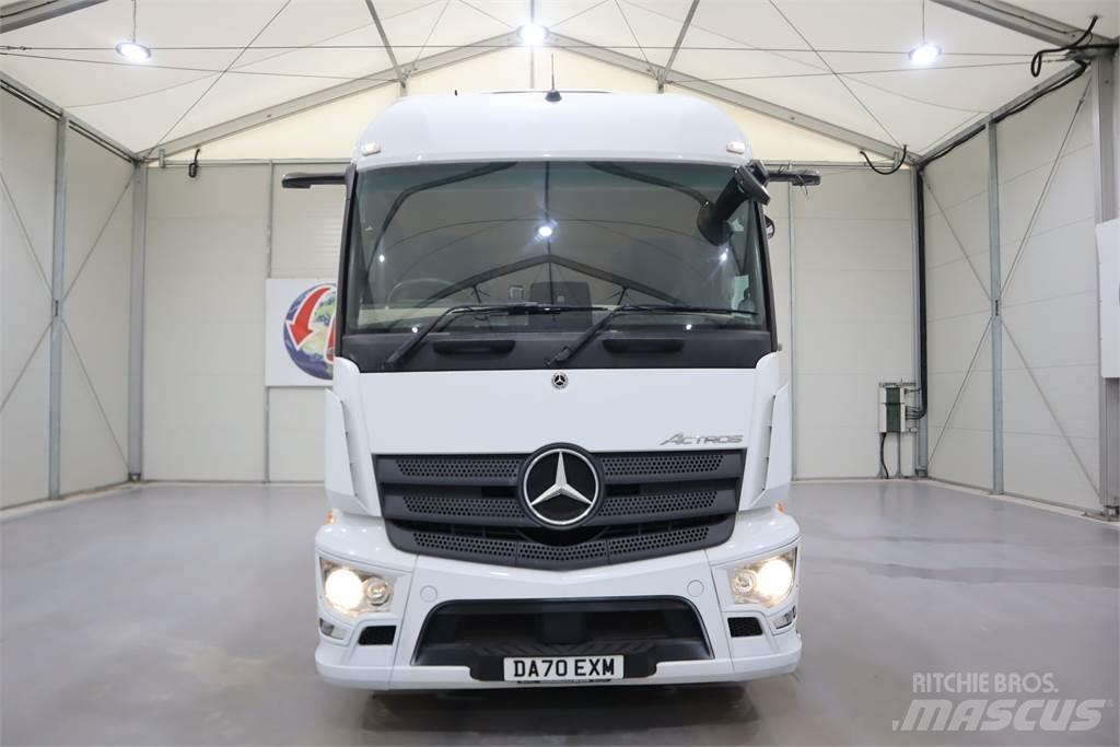 Mercedes-Benz Actros 2546 牵引车