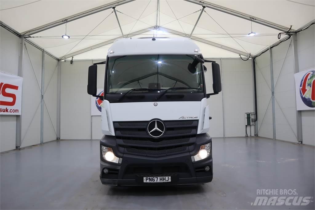 Mercedes-Benz ACTROS 2546 牵引车