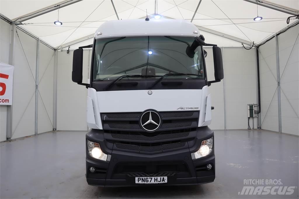 Mercedes-Benz ACTROS 2546 牵引车