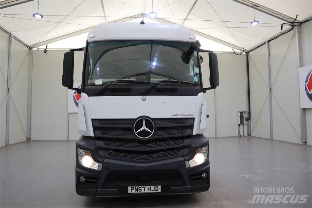Mercedes-Benz ACTROS 2546 牵引车