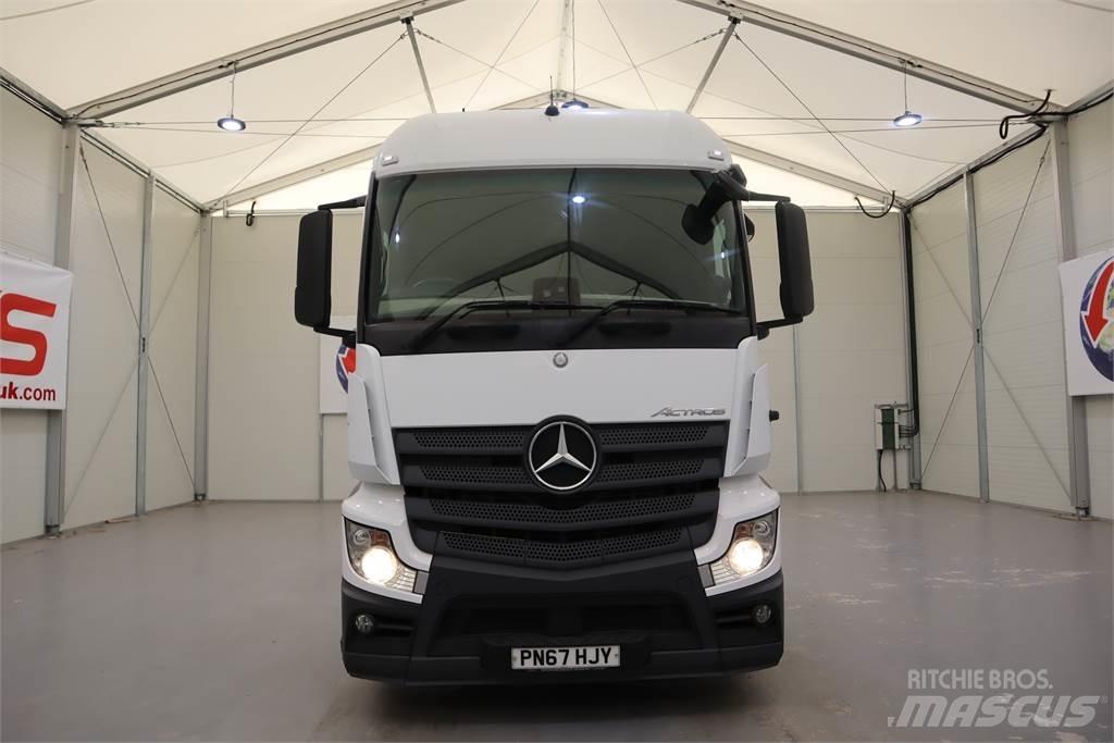 Mercedes-Benz ACTROS 2546 牵引车