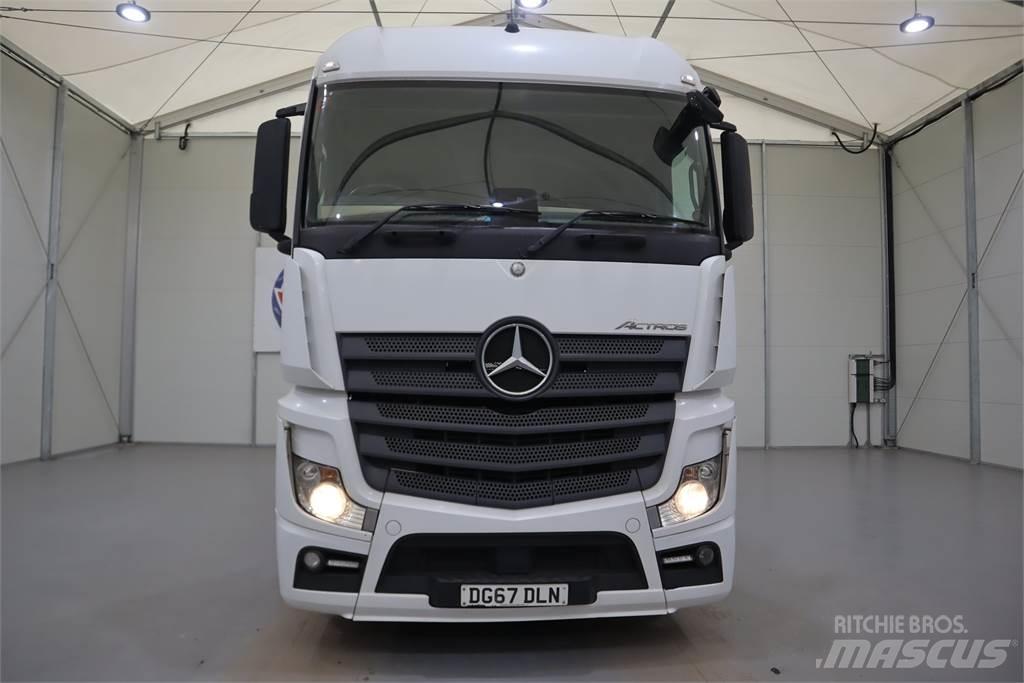 Mercedes-Benz ACTROS 2546 牵引车