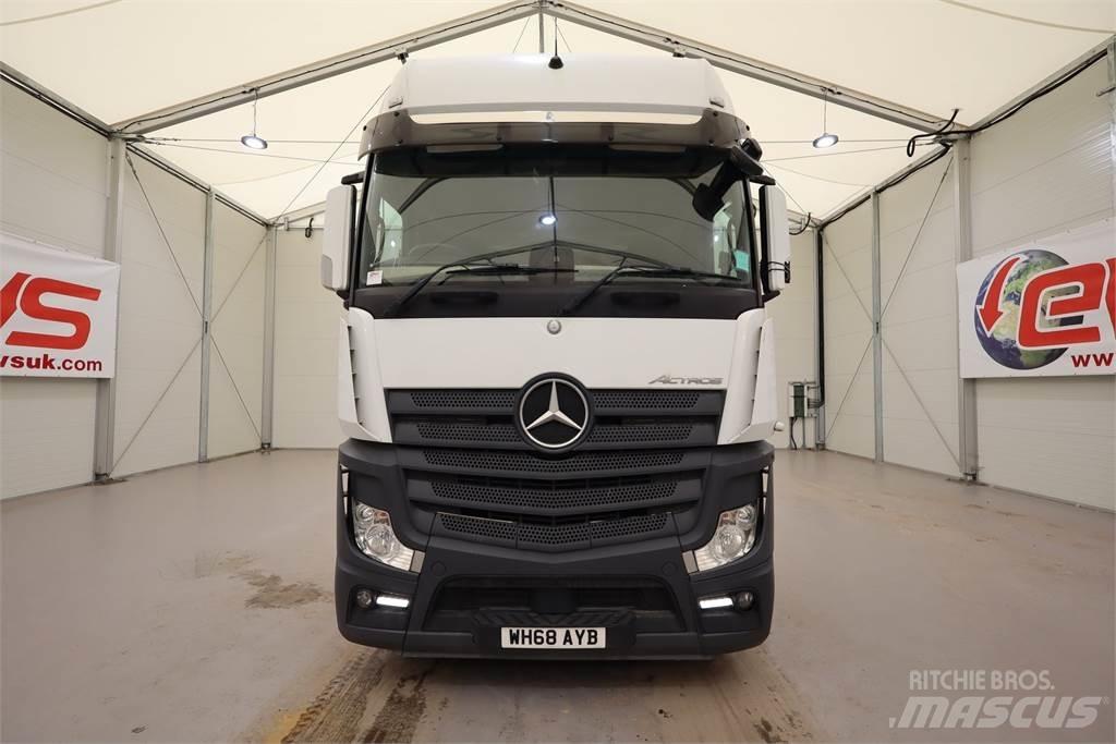 Mercedes-Benz Actros 2548 牵引车