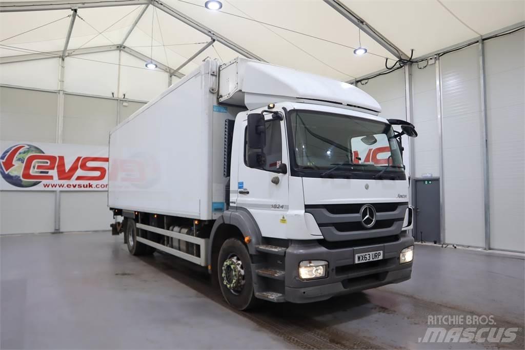 Mercedes-Benz AXOR 1824 冷藏集装箱