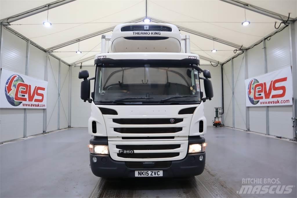 Scania P250 冷藏集装箱