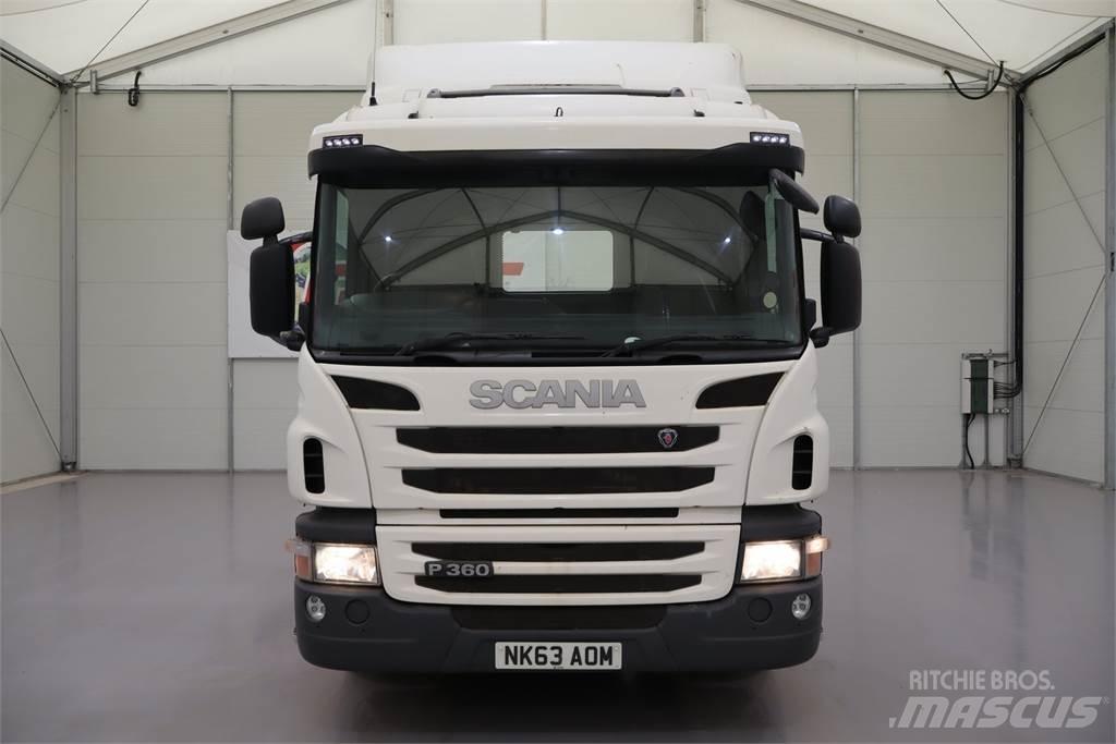 Scania P360 牵引车