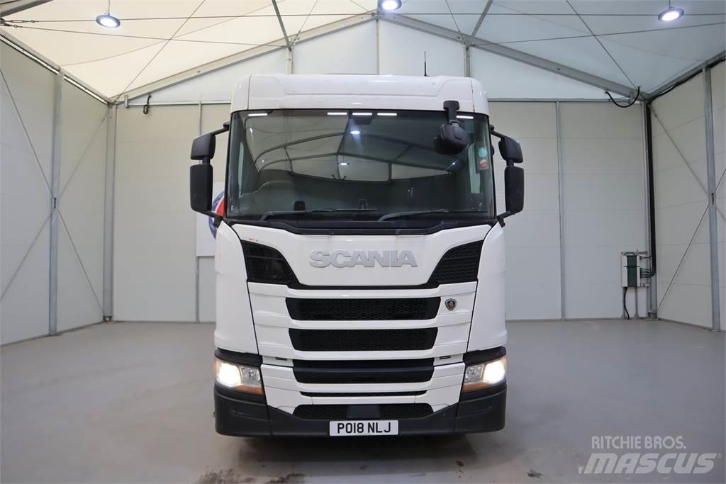 Scania R450 牵引车