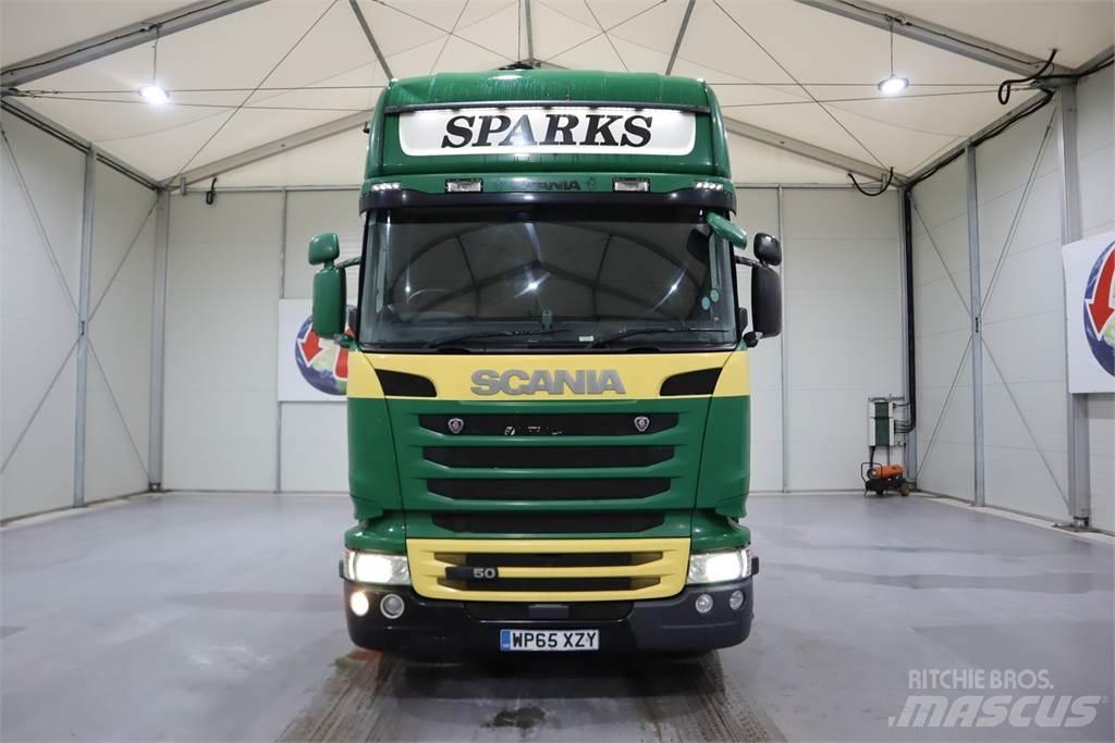 Scania R450 牵引车