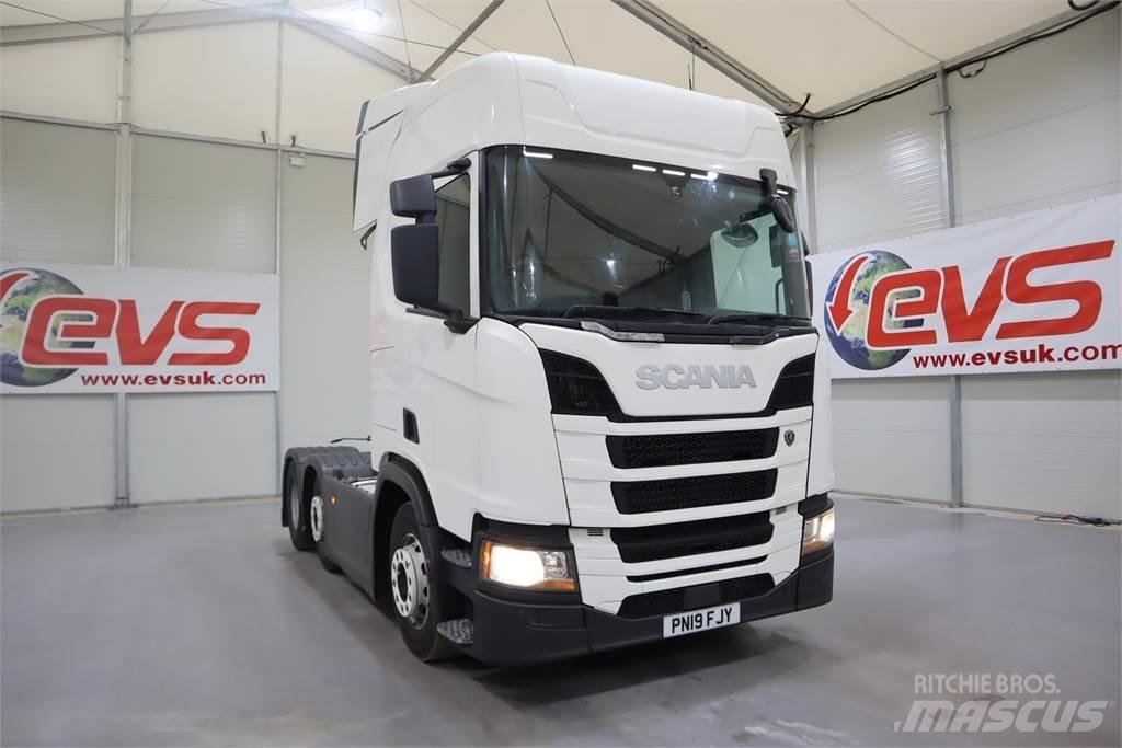Scania R450 牵引车