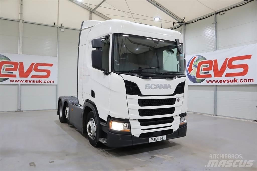 Scania R450 牵引车