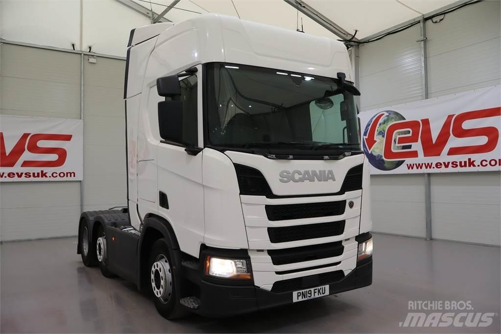 Scania R450 牵引车