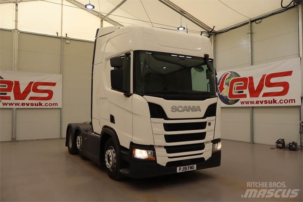Scania R450 牵引车