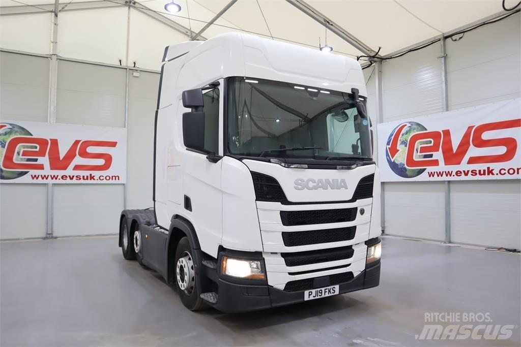 Scania R450 牵引车