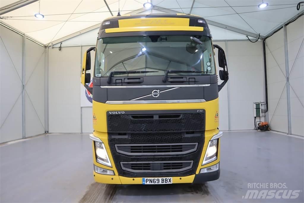 Volvo FH460 牵引车