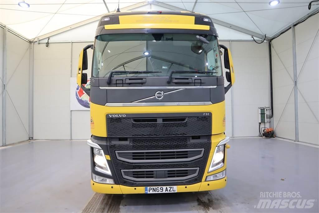 Volvo FH460 牵引车