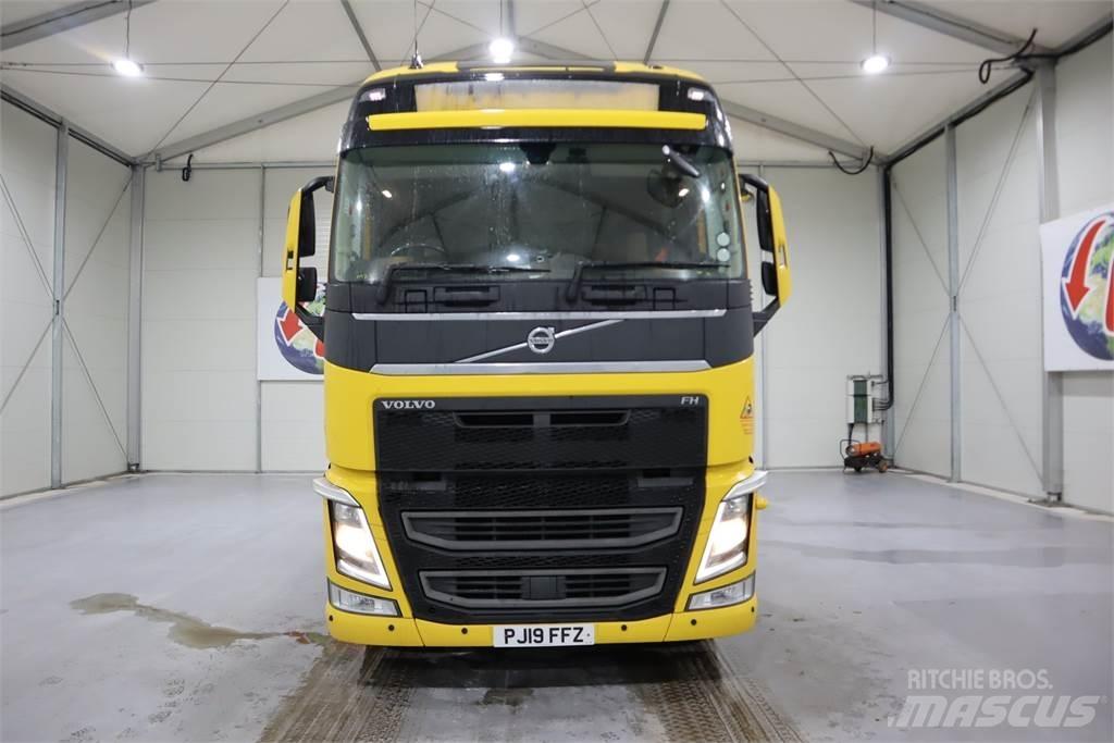 Volvo FH460 牵引车