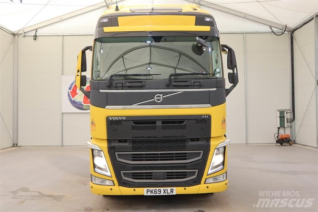 Volvo FH460 牵引车