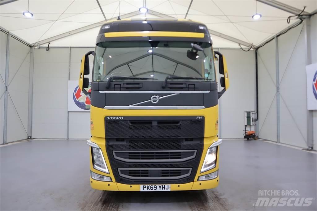 Volvo FH460 牵引车