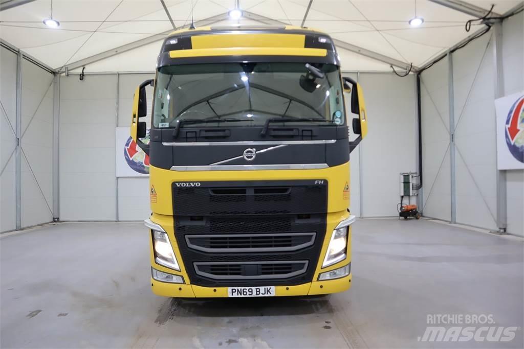 Volvo FH460 牵引车