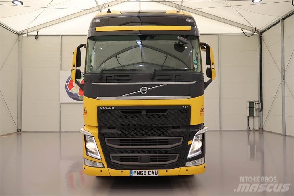 Volvo FH460 牵引车