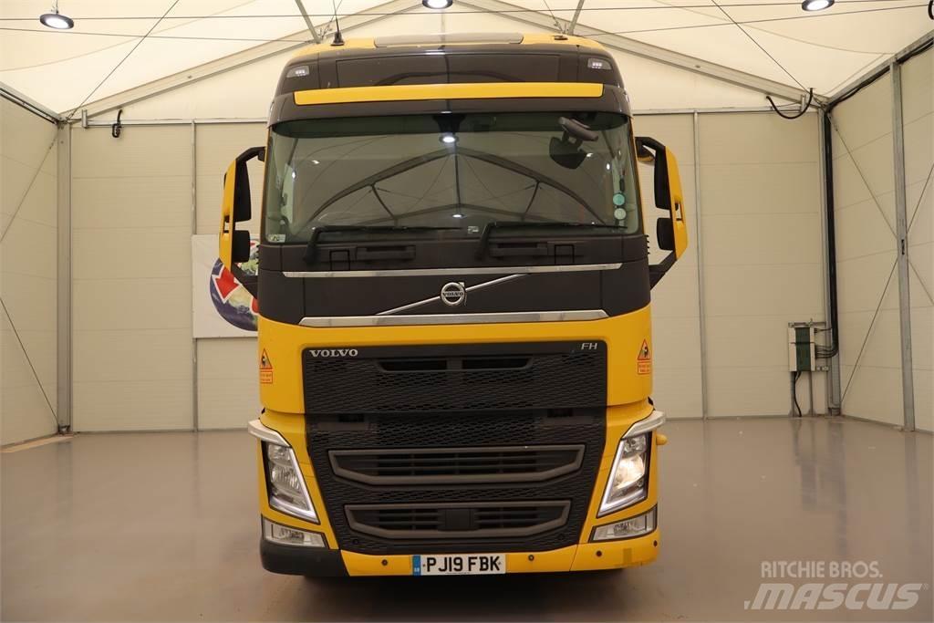 Volvo FH460 牵引车
