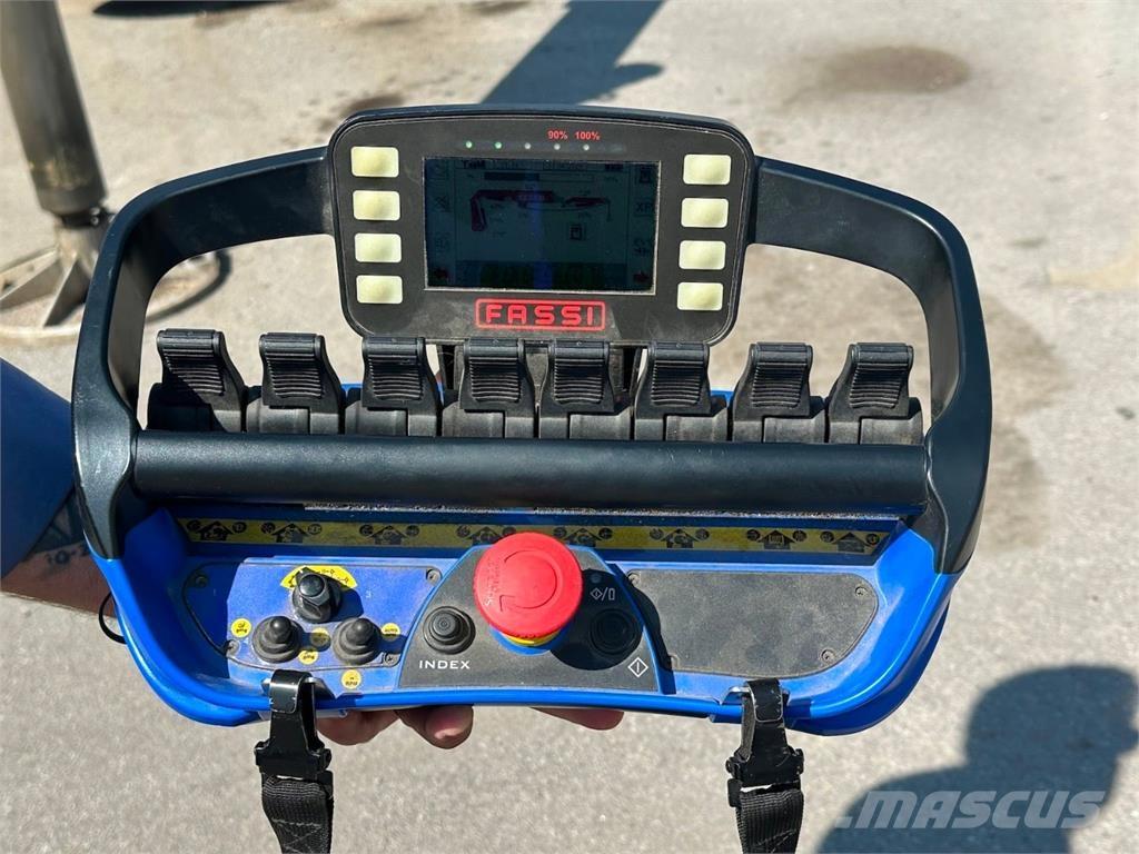 Jekko JF545 轻小型起重机