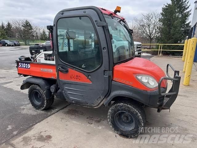 Kubota RTV1100 其他起重机